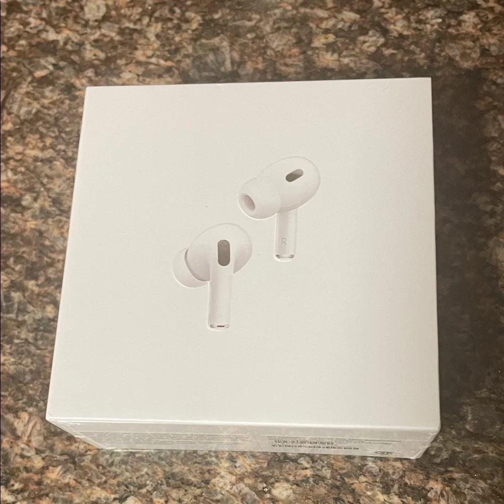 Apple White Wireless Earbuds with Charging Case